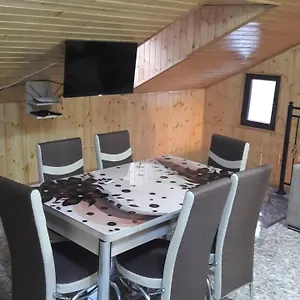 Nini Апартаменты